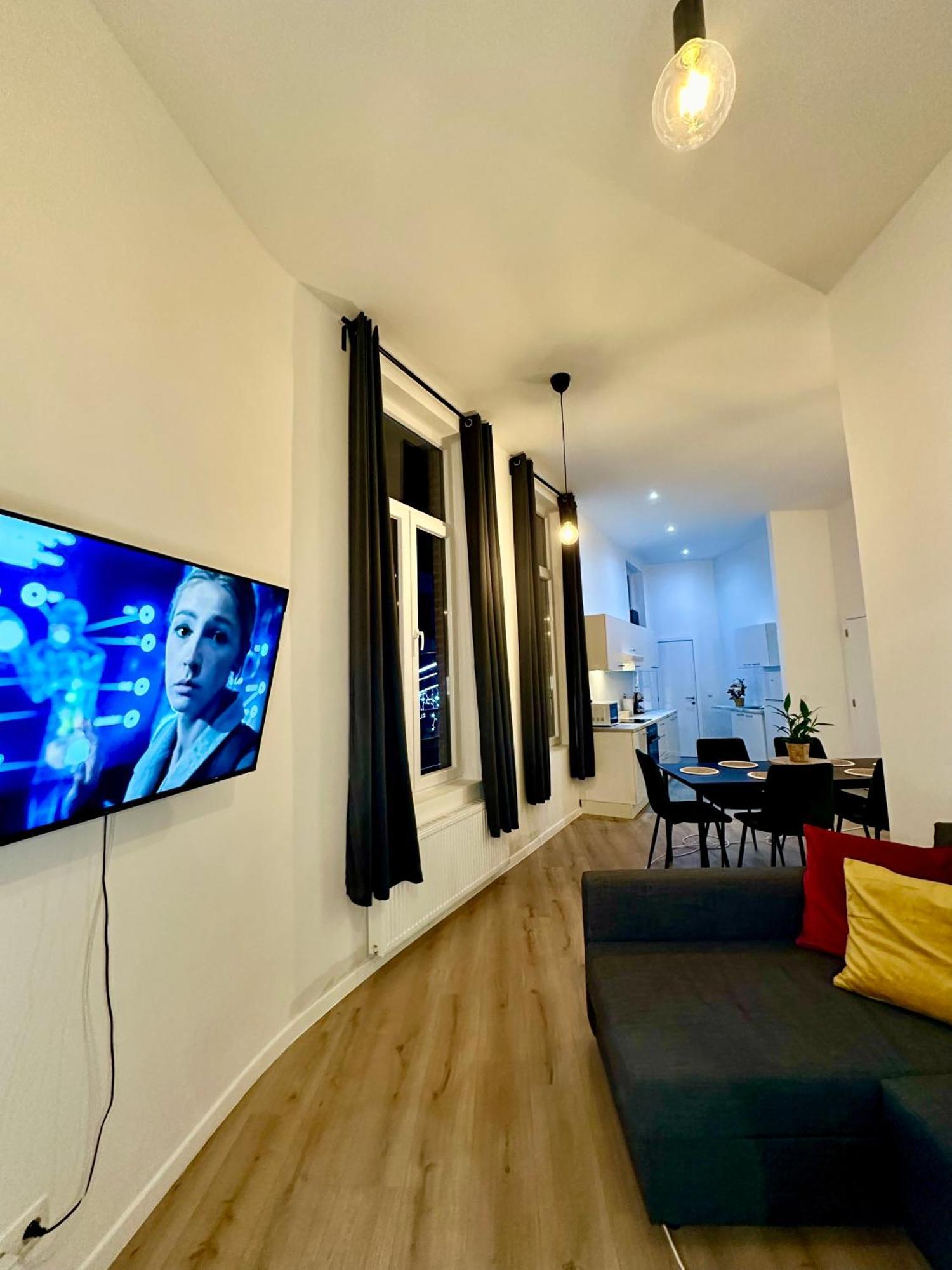 Luxury Suites Mons By Rikas Hotels Экстерьер фото